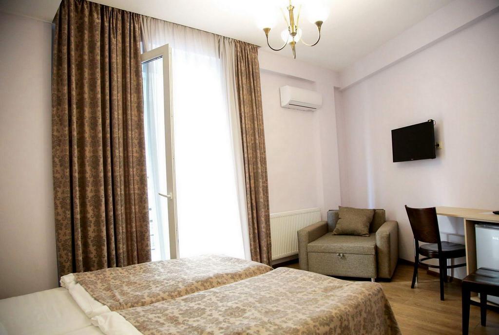 Hotel Feri Tbilissi Extérieur photo