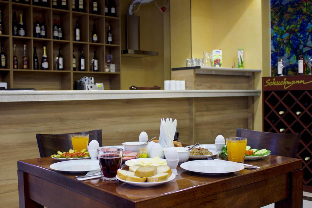 Hotel Feri Tbilissi Extérieur photo