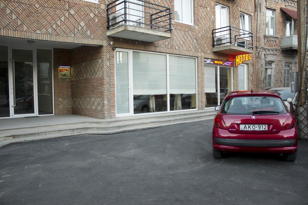 Hotel Feri Tbilissi Extérieur photo