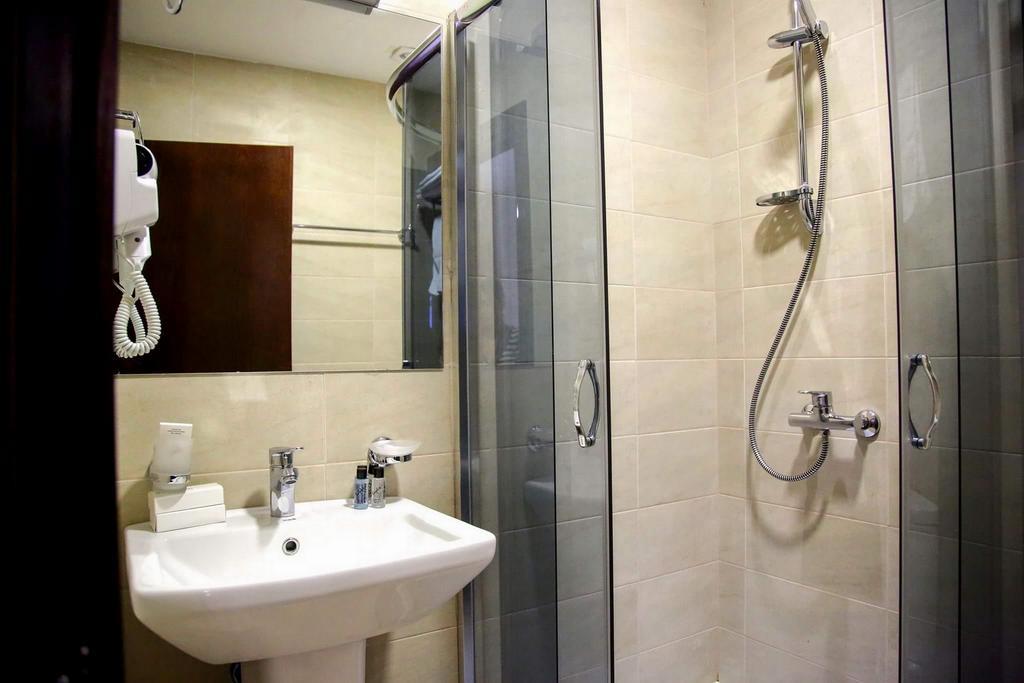 Hotel Feri Tbilissi Extérieur photo